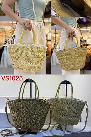 BOLSA DE PRAIA MISS BELA - MODELO ACOMPANHA ALÇA TRANSVERSAL REMOVÍVEL.