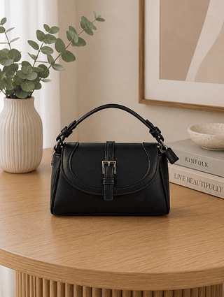 BOLSA FEMININA- So cor preta