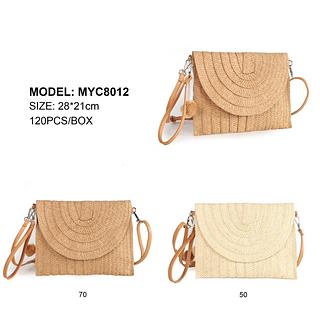 PASTA COM DETALHE EM CORINO SINTETICO