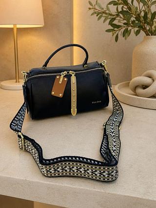 BOLSA ESTILO BAÚ EM COURINO SINTÉTICO
