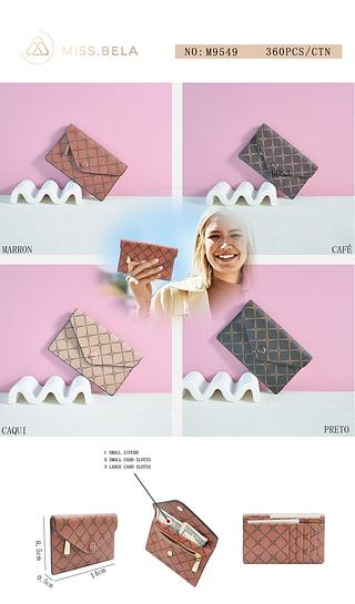 KIT 3 PECAS CARTEIRA MISS BELA - MODELO EM COURINO SINTÉTICO-CORES ALEATÓRIAS.